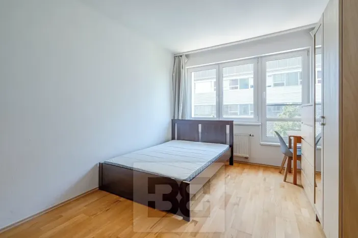 Pronájem bytu 1+kk, Praha - Michle, Jemnická, 30 m2