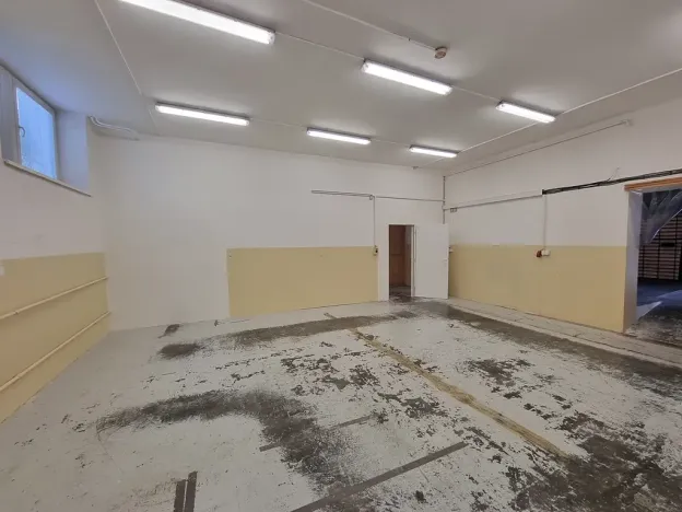 Pronájem skladu, Zlín, Kvítková, 156 m2