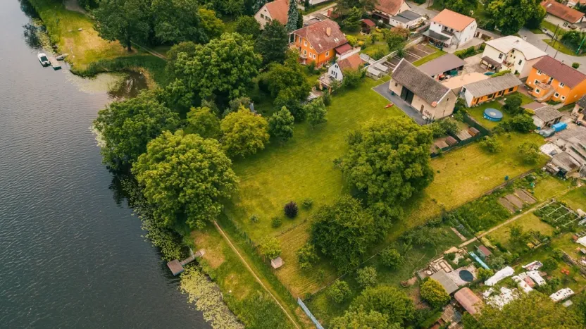 Prodej pozemku pro bydlení, Neratovice, Palackého, 2460 m2
