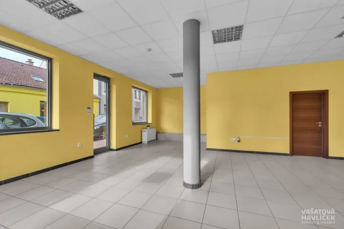 Pronájem obchodního prostoru, Přelouč, Tůmy Přeloučského, 64 m2