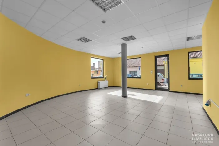 Pronájem obchodního prostoru, Přelouč, Tůmy Přeloučského, 64 m2