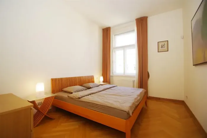 Pronájem bytu 2+kk, Praha - Malá Strana, Újezd, 73 m2