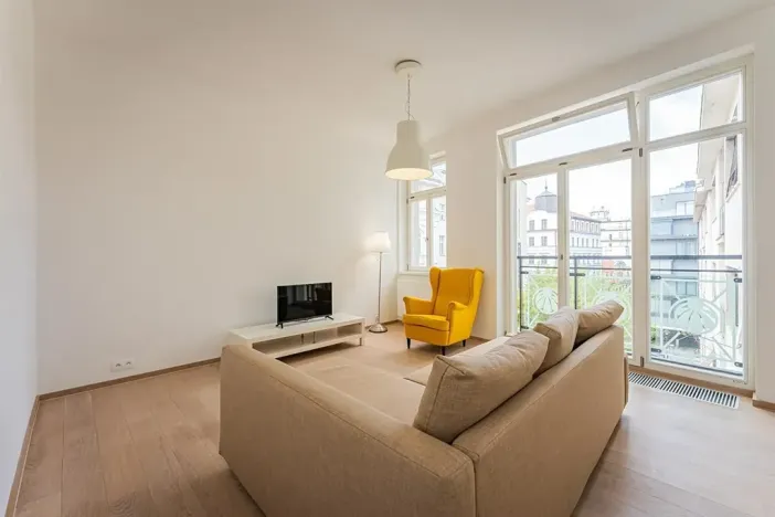 Pronájem bytu 3+1, Praha - Nové Město, Jungmannova, 82 m2