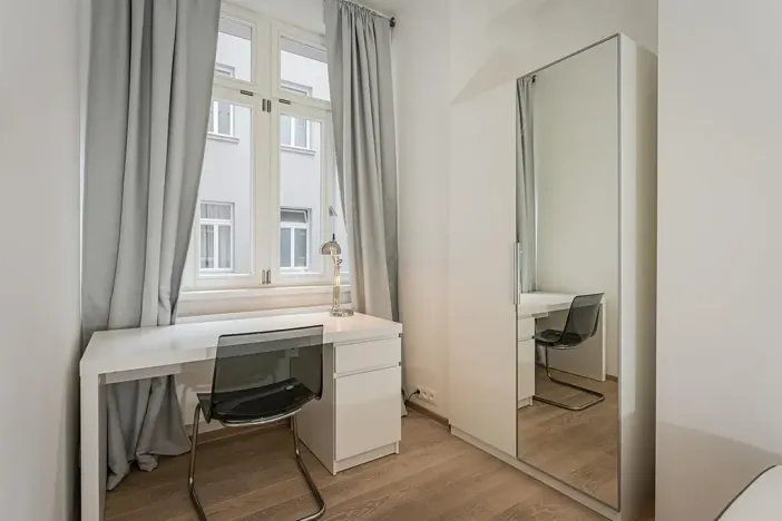 Pronájem bytu 3+1, Praha - Nové Město, Jungmannova, 82 m2