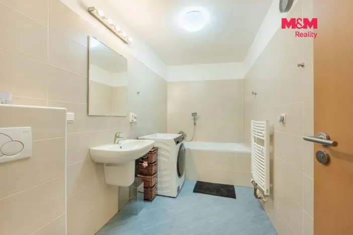 Pronájem bytu 2+kk, Praha - Stodůlky, Švejcarovo náměstí, 54 m2