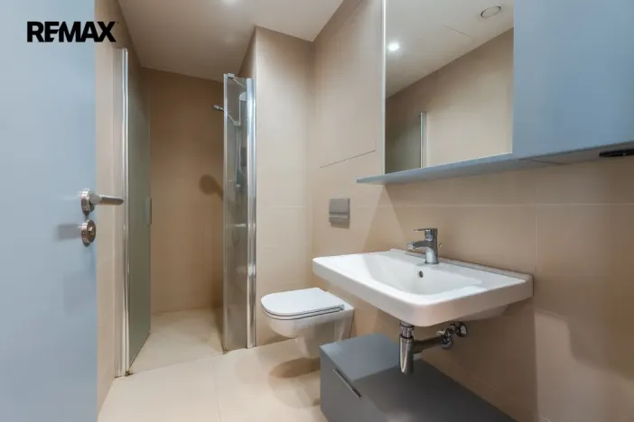 Pronájem bytu 1+kk, Praha - Libeň, U Vlachovky, 31 m2