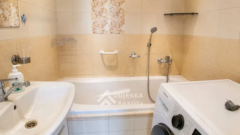 Pronájem bytu 3+1, Boskovice, Hybešova, 74 m2