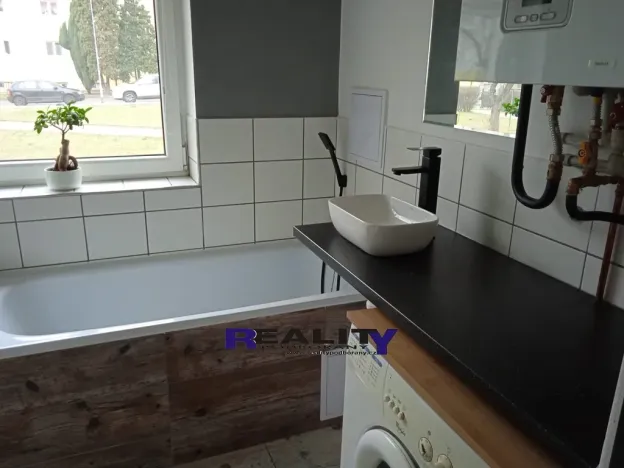Pronájem bytu 1+1, Podbořany, Velká osada, 37 m2