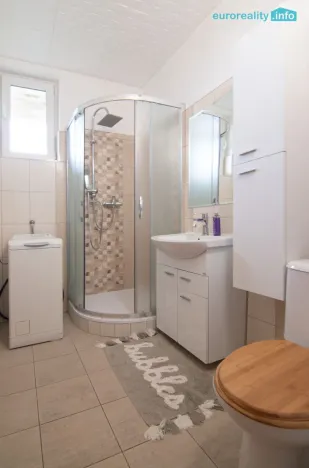 Pronájem bytu 2+kk, Doksy, Sochorova, 35 m2