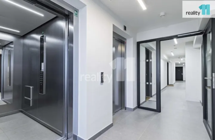 Pronájem bytu 1+kk, Praha - Stodůlky, Mukařovského, 41 m2