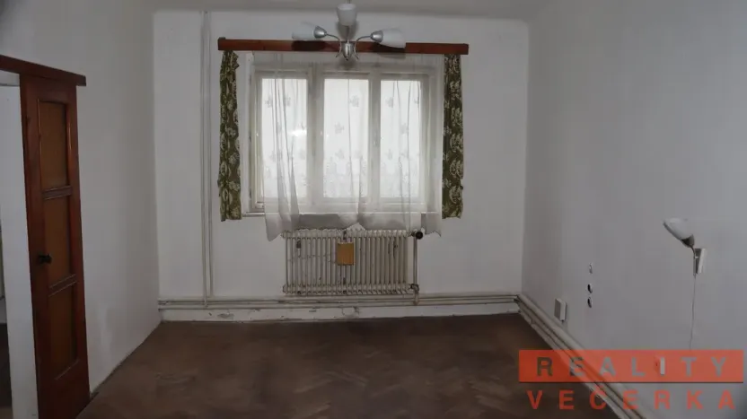 Prodej rodinného domu, Chrást, Kolmá, 180 m2