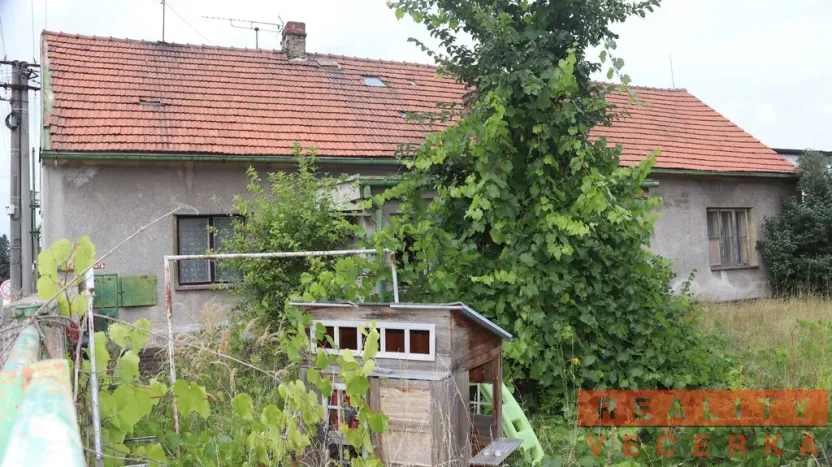 Prodej rodinného domu, Chrást, Kolmá, 180 m2