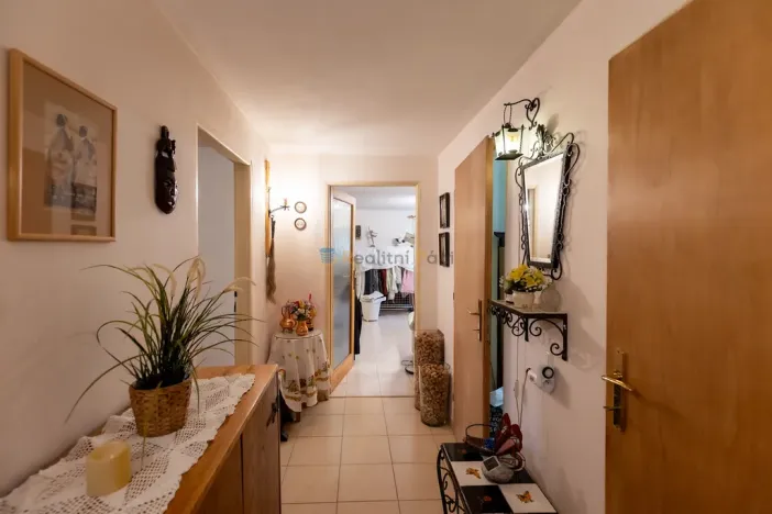Prodej rodinného domu, Zdice - Knížkovice, 294 m2