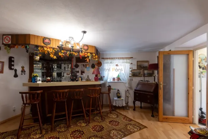 Prodej rodinného domu, Zdice - Knížkovice, 294 m2