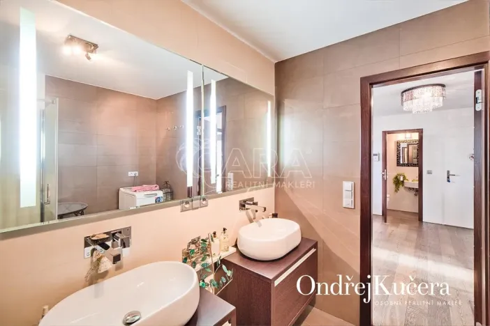 Prodej bytu 3+kk, Praha - Nové Město, Lublaňská, 122 m2