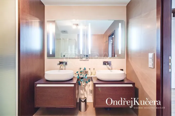 Prodej bytu 3+kk, Praha - Nové Město, Lublaňská, 122 m2