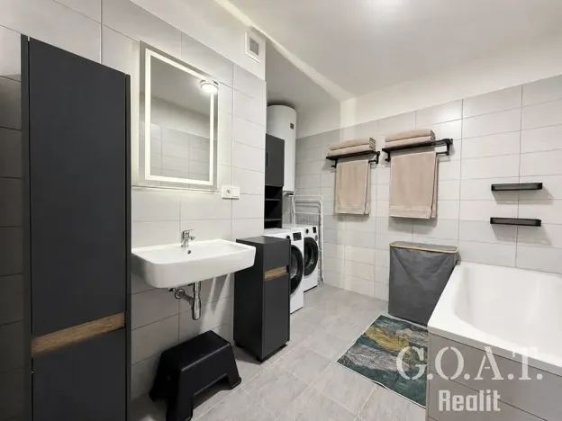 Prodej bytu 4+kk, Vochov, 81 m2