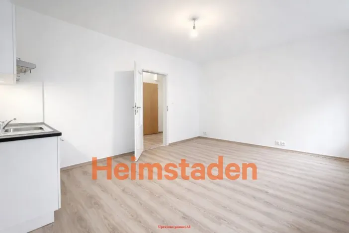 Pronájem bytu 1+kk, Frýdek-Místek - Frýdek, Nad Stadionem, 30 m2