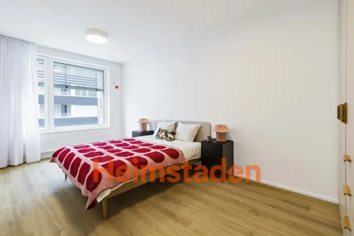 Pronájem bytu 3+kk, Praha - Holešovice, U Pergamenky, 85 m2