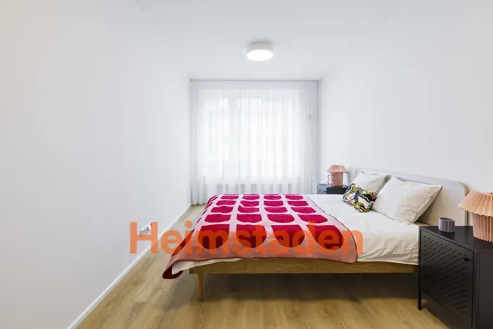 Pronájem bytu 3+kk, Praha - Holešovice, U Pergamenky, 85 m2
