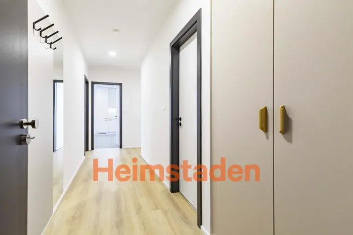 Pronájem bytu 3+kk, Praha - Holešovice, U Pergamenky, 85 m2
