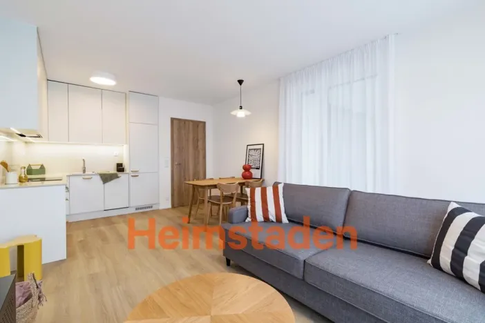 Pronájem bytu 2+kk, Praha - Holešovice, Vrbenského, 61 m2
