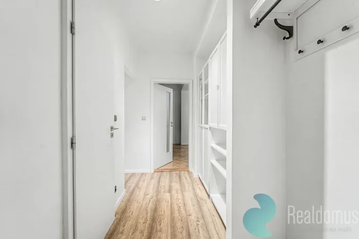 Prodej bytu 3+1, Praha, Dvouletky, 59 m2