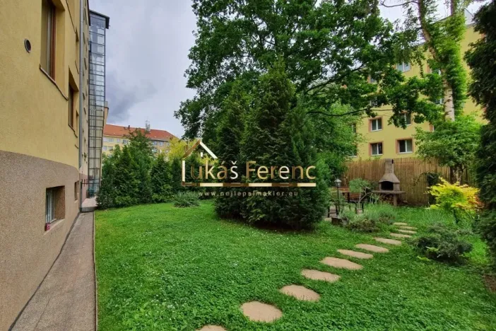 Pronájem bytu 2+kk, Praha - Michle, Počátecká, 53 m2