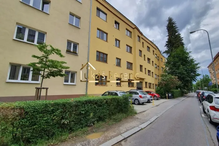 Pronájem bytu 2+kk, Praha - Michle, Počátecká, 53 m2
