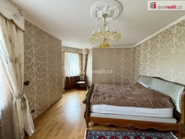 Prodej bytu 3+kk, Mariánské Lázně, Bezejmenná, 161 m2