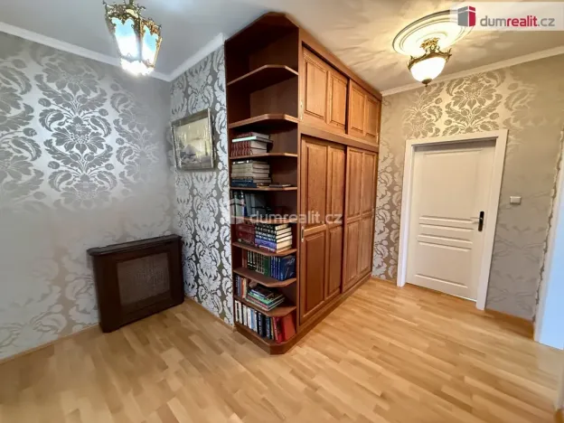 Prodej bytu 3+kk, Mariánské Lázně, Bezejmenná, 161 m2