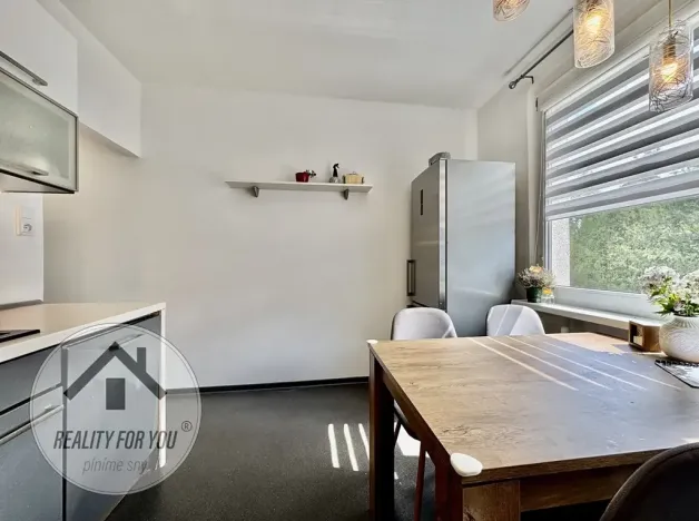 Prodej bytu 3+1, Liberec, Lounská, 71 m2