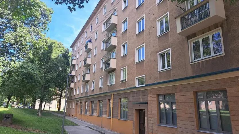 Pronájem bytu 3+1, Ostrava, Alšovo náměstí, 72 m2