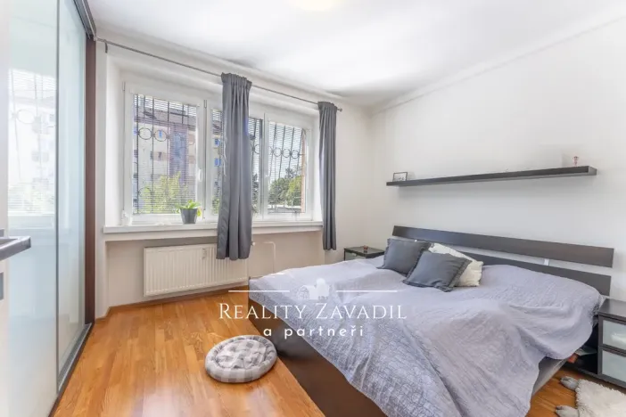 Prodej bytu 3+1, Praha - Strašnice, U kombinátu, 77 m2