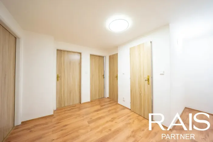 Pronájem bytu 2+1, Rosice, Komenského náměstí, 59 m2