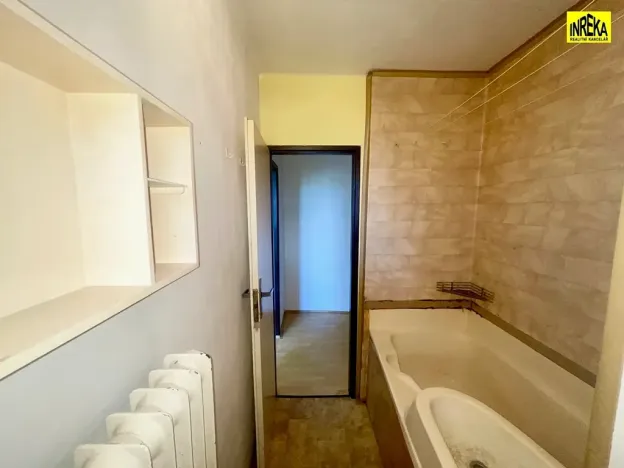 Prodej bytu 1+1, Tábor, 30 m2