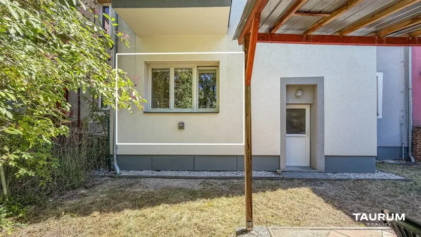 Prodej bytu 1+kk, Plzeň - Lobzy, Dítětova, 24 m2