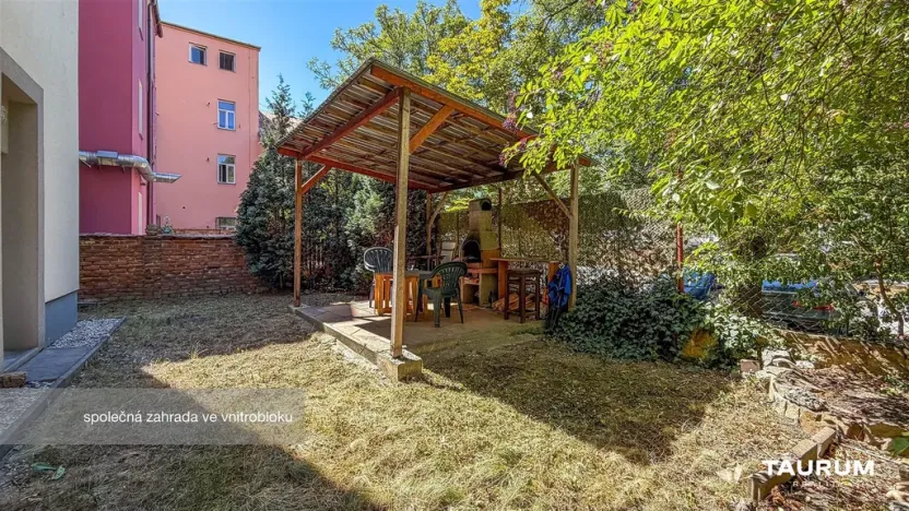 Prodej bytu 1+kk, Plzeň - Lobzy, Dítětova, 24 m2