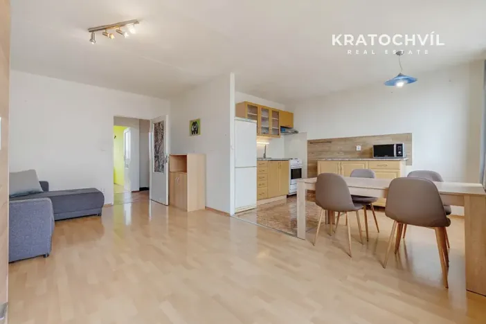 Prodej bytu 3+kk, Kladno, Jerevanská, 68 m2
