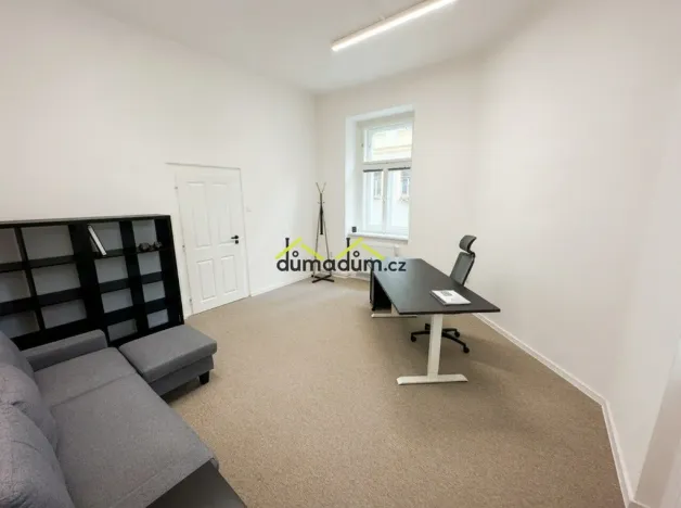 Prodej bytu 4+kk, Praha, Pernerova, 88 m2