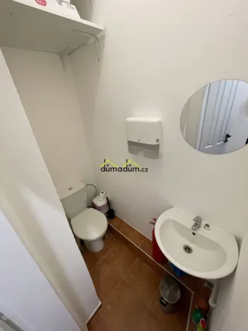 Prodej bytu 4+kk, Praha, Pernerova, 88 m2
