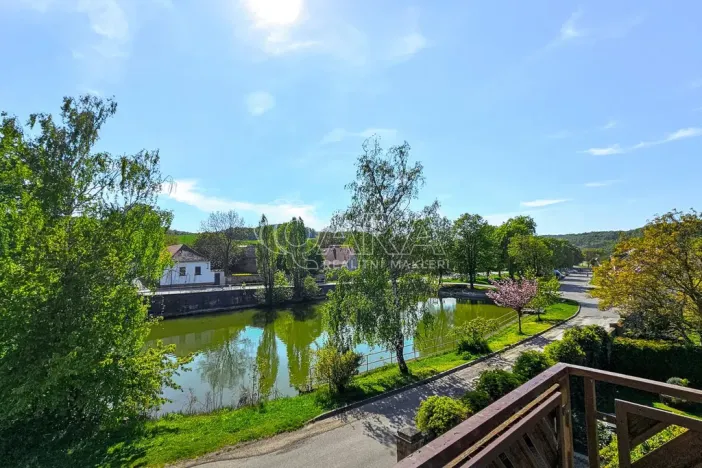 Prodej vícegeneračního domu, Mořina, 320 m2