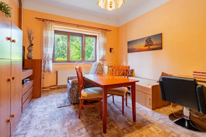 Prodej vícegeneračního domu, Mořina, 320 m2
