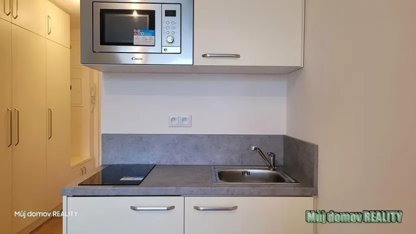 Pronájem bytu 1+kk, Praha - Chodov, Čenětická, 22 m2
