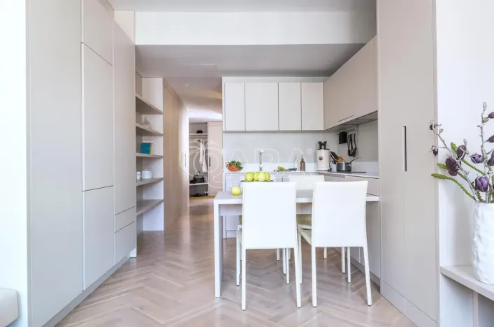 Prodej bytu 2+kk, Praha - Malá Strana, Újezd, 51 m2
