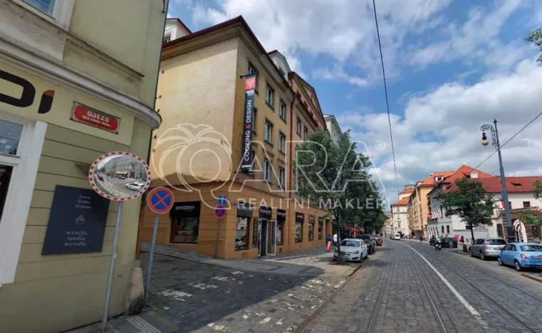 Prodej bytu 2+kk, Praha - Malá Strana, Újezd, 51 m2
