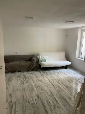 Prodej bytu 1+1, Scalea, Itálie, Via del Mulino, 35 m2