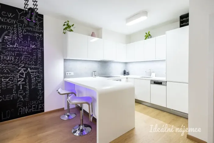 Pronájem bytu 2+kk, Praha - Libeň, Kurta Konráda, 63 m2