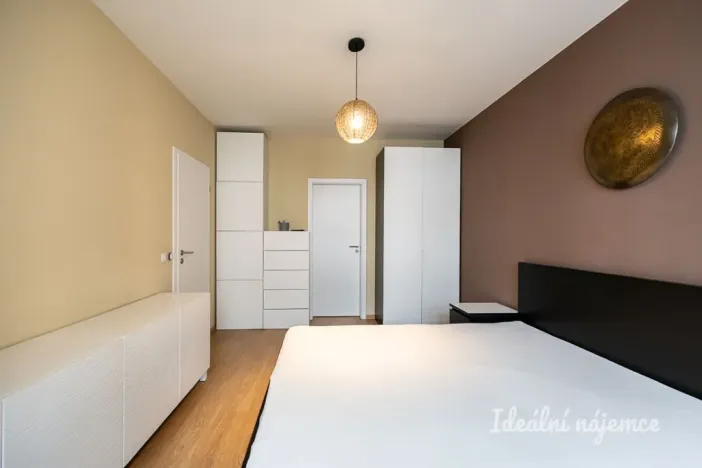 Pronájem bytu 2+kk, Praha - Libeň, Kurta Konráda, 63 m2