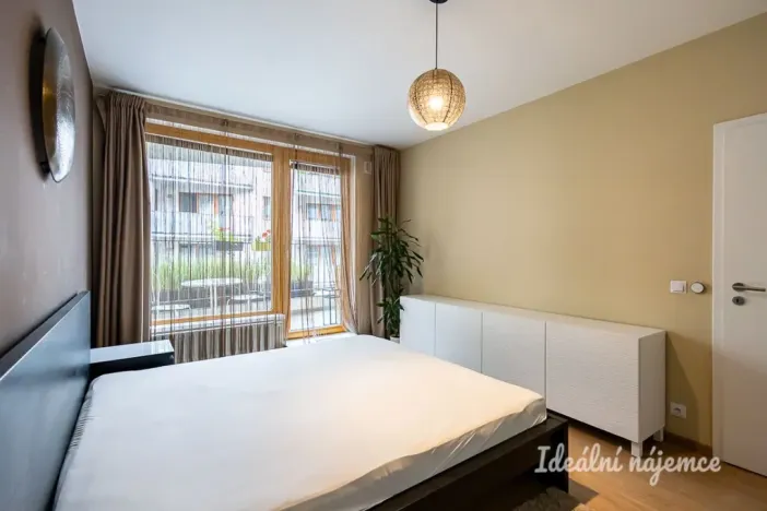 Pronájem bytu 2+kk, Praha - Libeň, Kurta Konráda, 63 m2